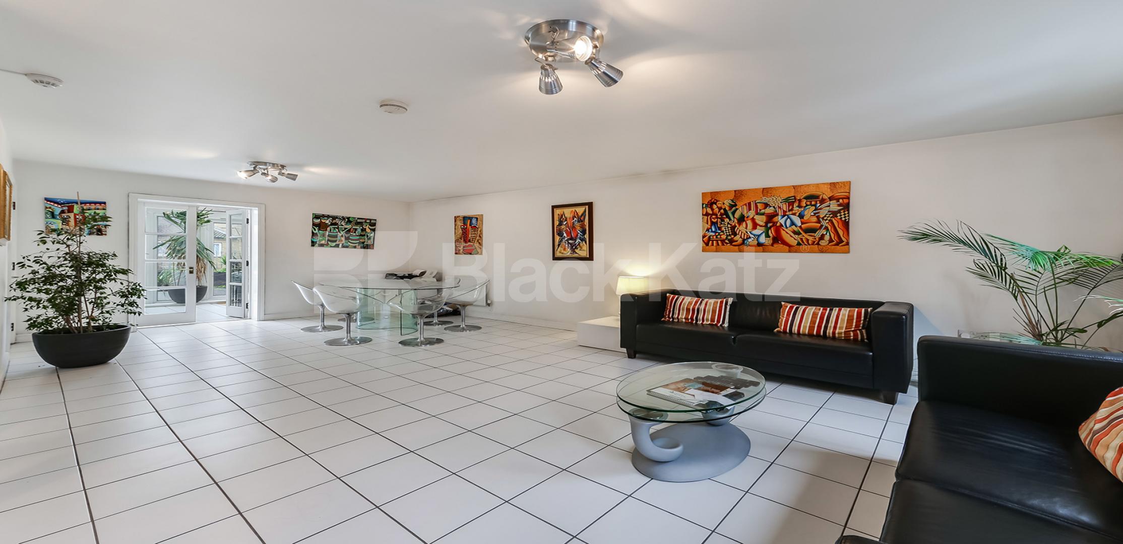 			NEW INSTRUCTION , 3 Bedroom, 1 bath, 1 reception House			 Kelly Avenue, Peckham Rye